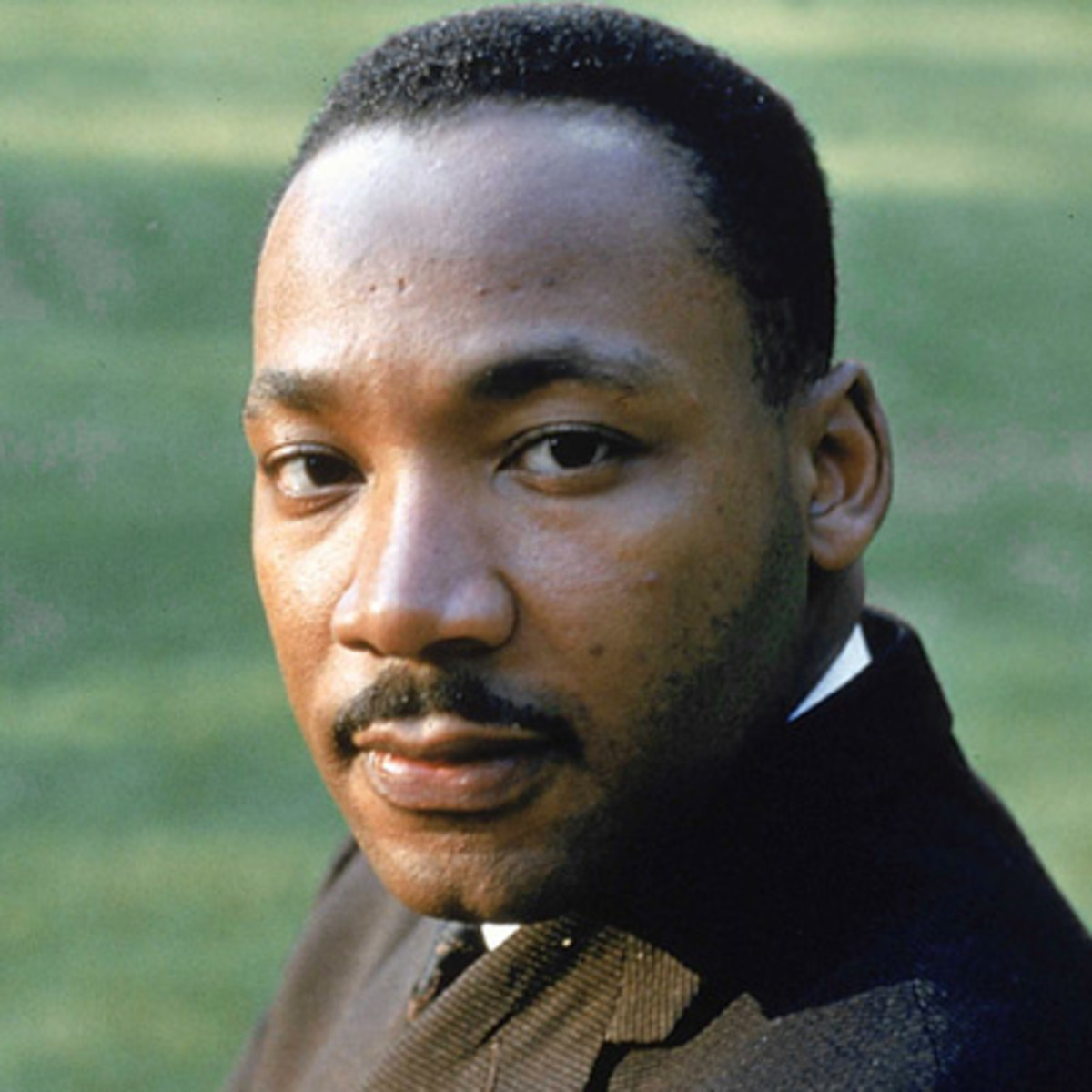 How tall is Martin Luther King Jr?